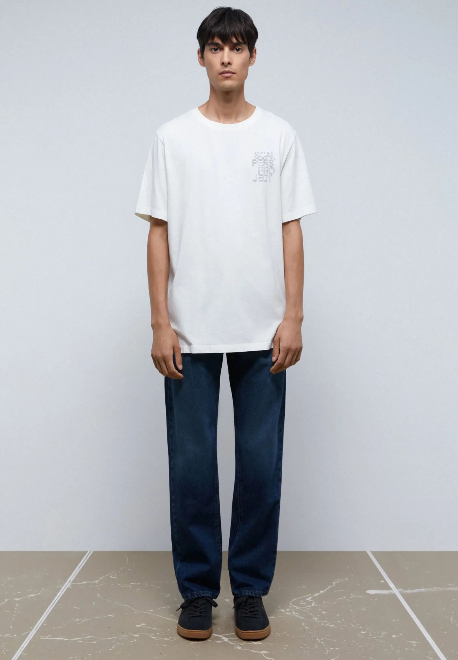 camiseta_dibujo_logo_tras_2.webp scalperscompany Camiseta Dibujo Logo Trasero-Hombre Camisetas