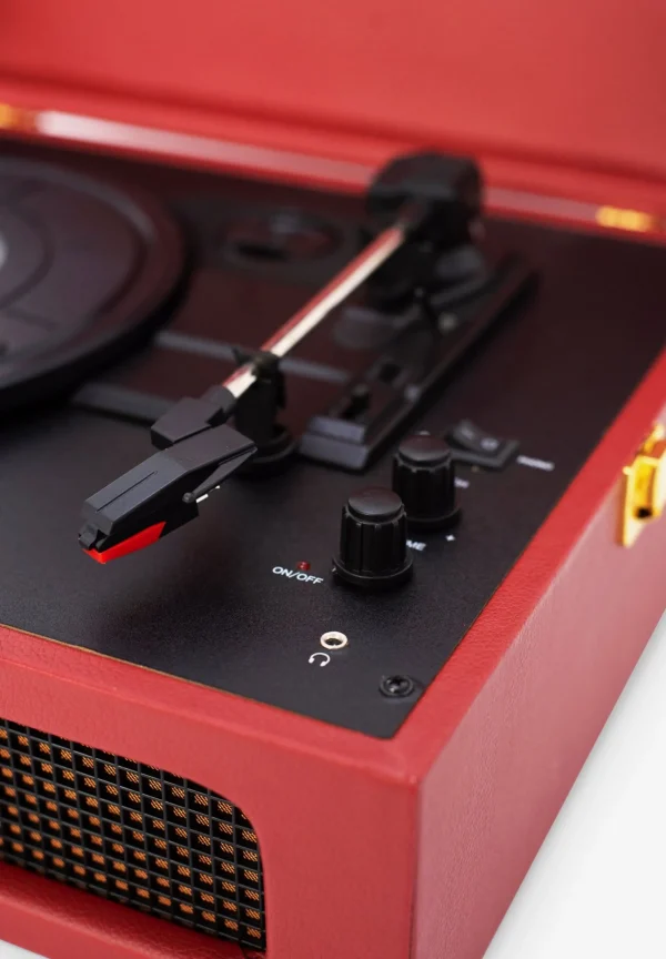 CROSLEY | Tocadiscos Voyager-Hombre Mas Accesorios