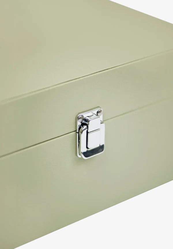 CROSLEY | Tocadiscos Voyager-Hombre Mas Accesorios