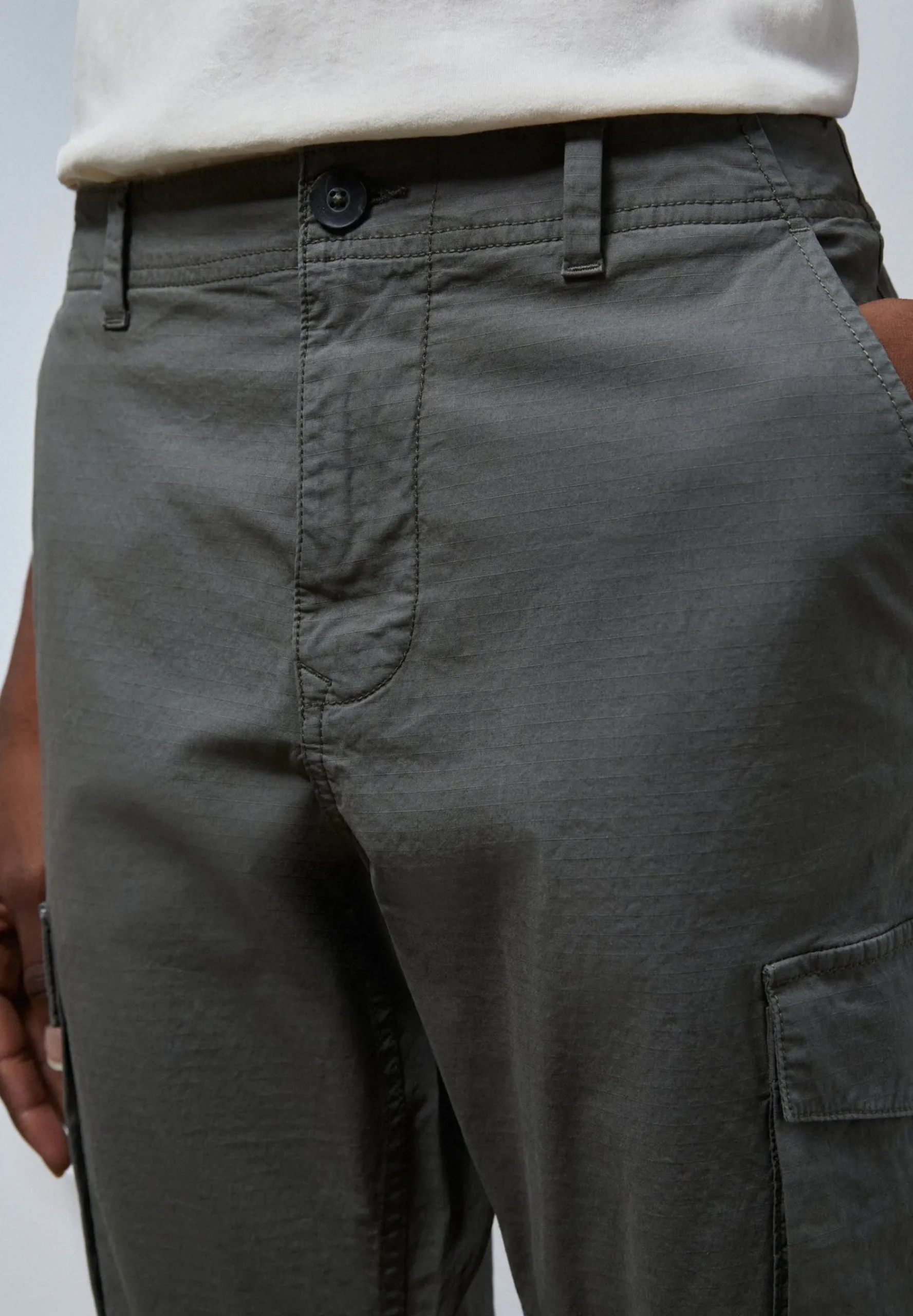 pantalon_cargo_ligero_2.webp scalperscompany Pantalon Cargo Ligero-Hombre Pantalones